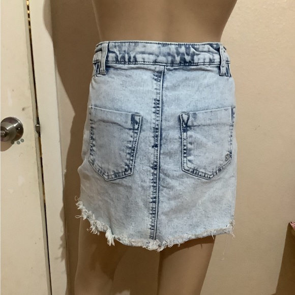 INDIGO Rein Denim Mini Skirt Size 3 Blue Acid Wash Jean Cotton Stretch 90s Vibe - Picture 3 of 5